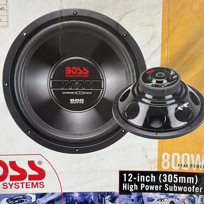การปรับแต่งและอัพเกรดเครื่องเสียงรถยนต์ American BOSS เป็นลำโพงซับวูฟเฟอร์ขนาด 12 นิ้ว กำลังขับ 800 