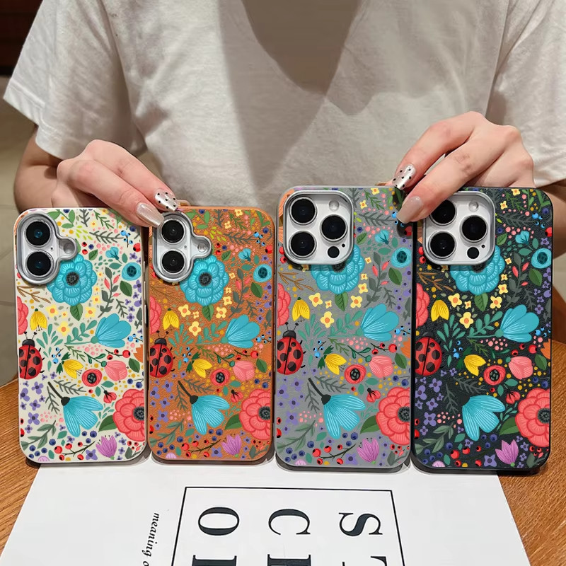Ladybug ดอกไม้พิมพ์กันกระแทกเคสโทรศัพท์สําหรับ Realme 8 8S 15 14 Pro + หมายเหตุ 70 70T 14T C71 XT X2