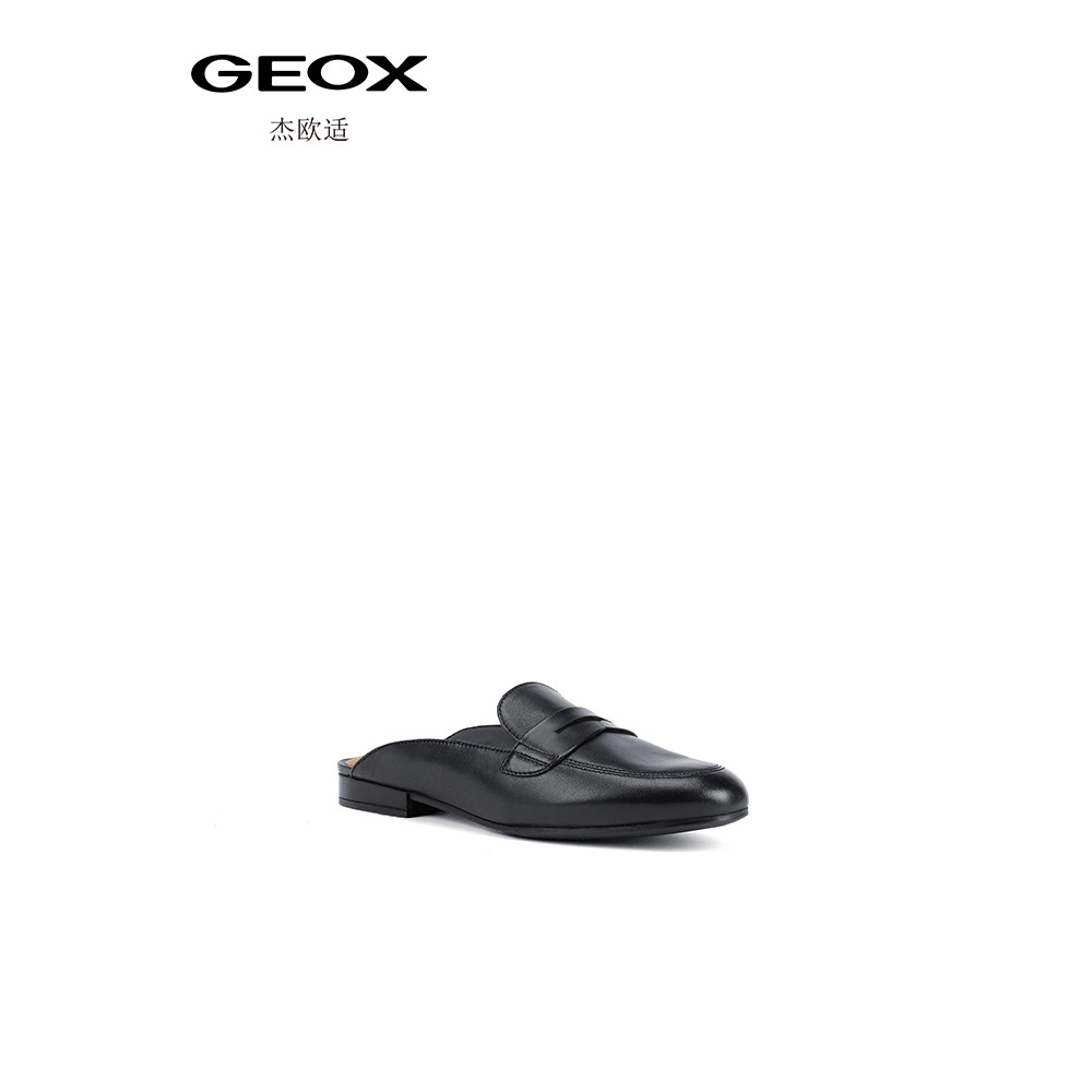 รองเท้าผู้หญิง GEOX D25SFE แบบสวมใส่ง่ายไม่มีส้น เหมาะสำหรับใส่ทุกวันและสวมสะดวก
