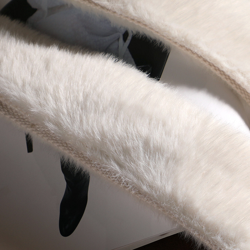 Handmade Off-White Plush กีตาร์ Universal สําหรับกีตาร์ไฟฟ้าเบสกีตาร์ไม้กีตาร์พื้นบ้าน Universal Per