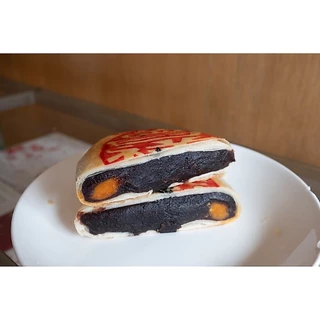 🥮 ขนมเปี๊ยะบางกรวย ขนมเปี๊ยะไข่เค็ม 1 ฟอง ไซส์ L 450 กรัม ขนมเปี๊ยะ สูตรดั้งเดิม