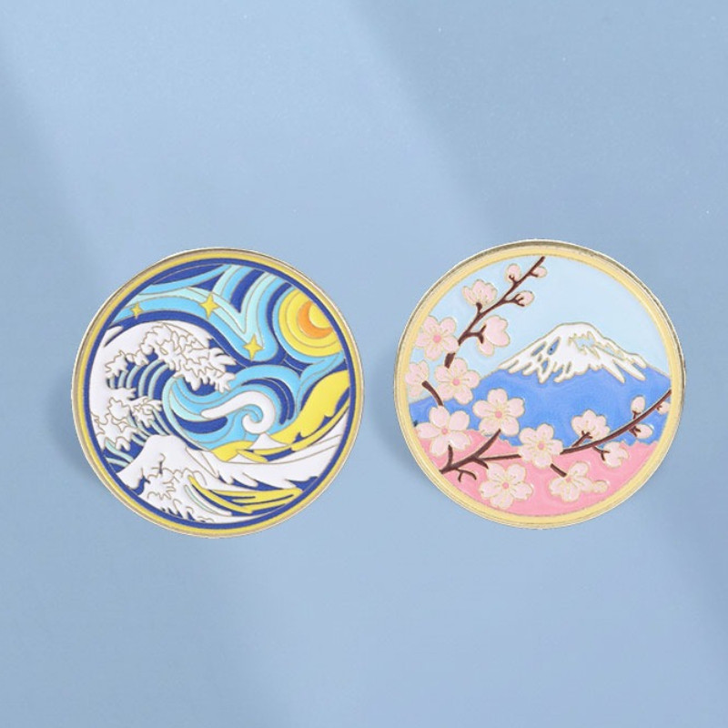 Ukiyo-e Art หมุดเคลือบ Wave Starry Night Mount Sakura Cherry Blossom เข็มกลัดโลหะรอบป้ายกระเป๋าเป้สะพายหลังอุปกรณ์เสริมของขวัญสําหรับเพื่อน