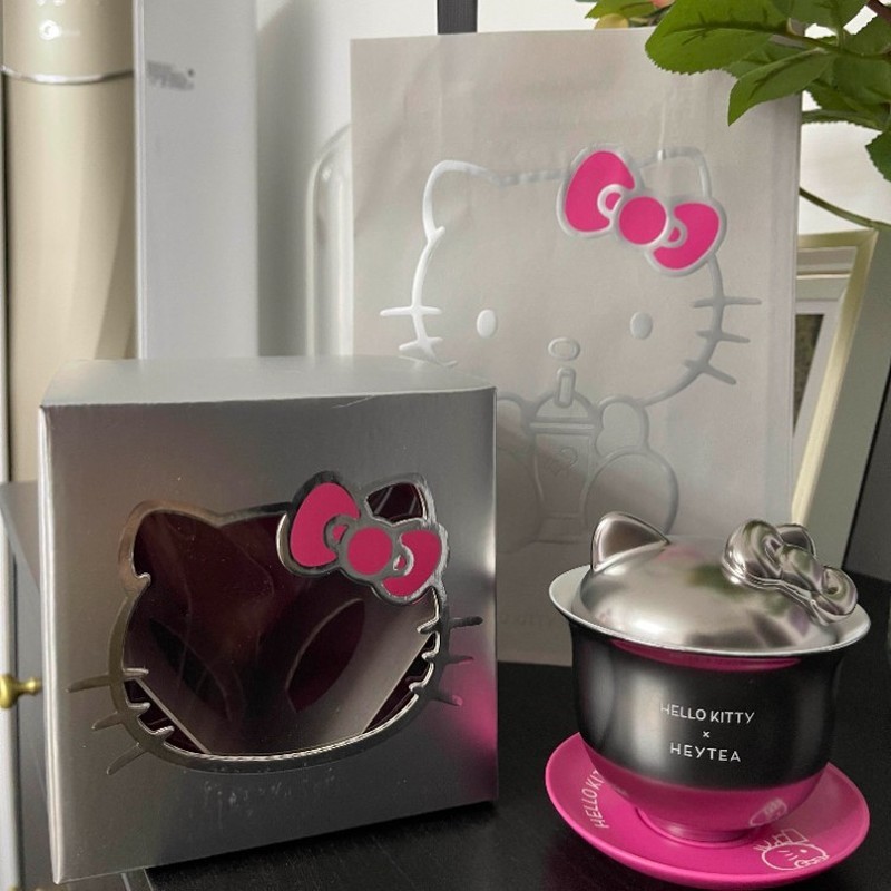 [] Xicha Co-Branded HelloKitty Limited Cute Pendant Card Holder Tea Bowl Paper Bag สินค้า