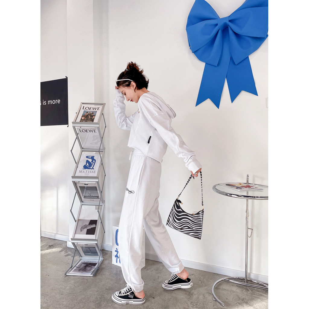 กางเกงขากว้างหลวม Ed Hardy ปี 2022 สไตล์พังก์สำหรับสุภาพสตรี ผ้าฝ้ายสีขาว ใส่สบาย เหมาะกับฤดูใบไม้ผล