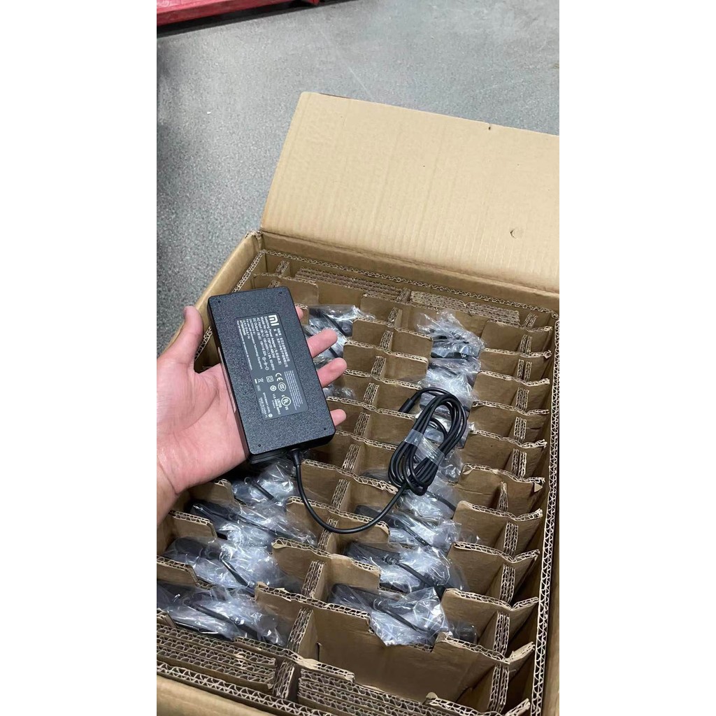เหมาะสําหรับ XGIMI XGIMI Z6/Z6X/Z4X/Z4 Aurora โปรเจคเตอร์ชาร์จแหล่งอะแดปเตอร์ 19V3.42A