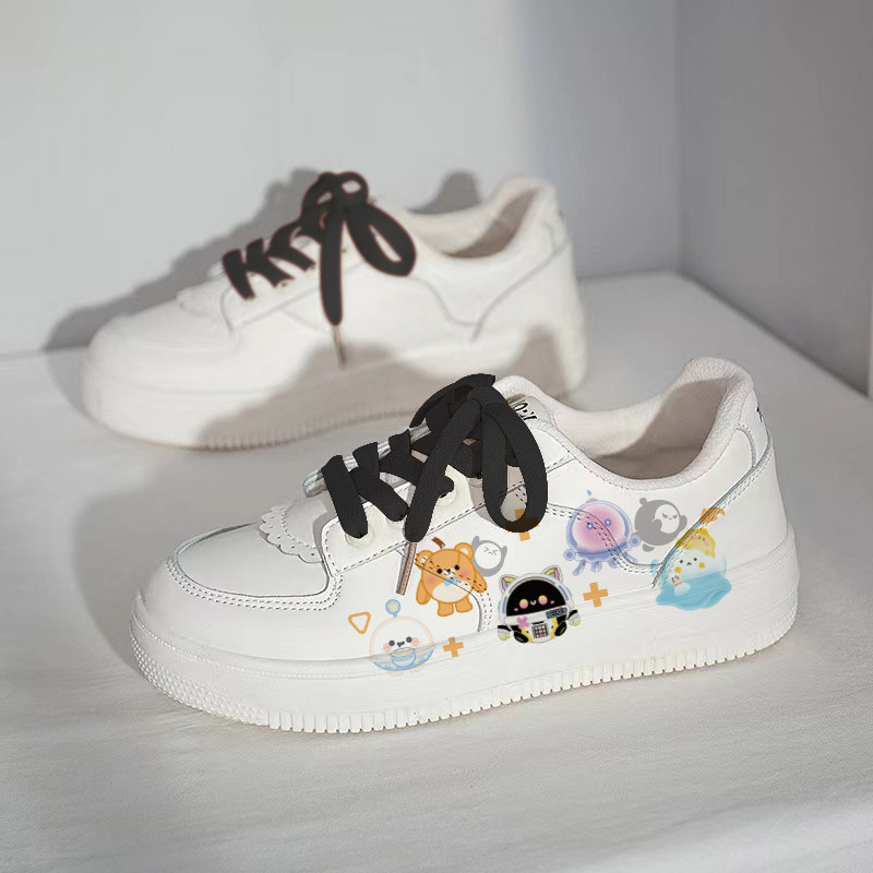 Egg Boy Merchanded Party รองเท้าผ้าใบ Baker All-Match รองเท้าสีขาว Low-Top ฤดูใบไม้ผลิฤดูร้อนใหม่สบา