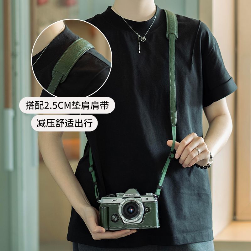 [จัดส่งด่วนพร้อมสต็อก] Olympus om3 Handle Leather Case กระเป๋ากล้อง Olympus OM3 Protective Case Cowh