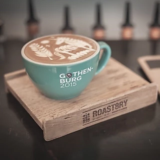 เมล็ดกาแฟคั่วกลาง Ristretto blend โทน Orange Chocolate สำหรับกาแฟ Espresso และกาแฟนมร้อน