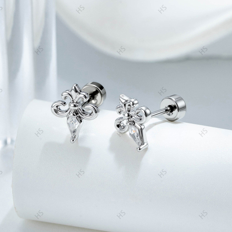 Sheng Iris Deed Sweet Cool สไตล์ผู้ชายผู้หญิงสไตล์เดียวกัน Iris Cross Titanium Alloy Rod ต่างหูเจาะต่างหู