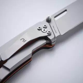 Decathlon Folding Hunting Knife มีดพับสำหรับการส่องสัตว์แบบกริป Axis 85 V2 ขนาด 8.5 ซม. - Black