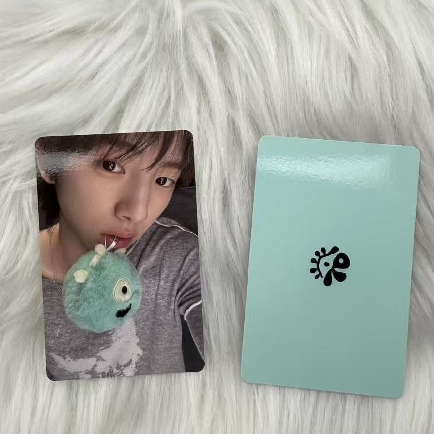 Cortis Hoof Debut Merchanted ball ตุ๊กตา CORTIS Bonus Plush Photocard