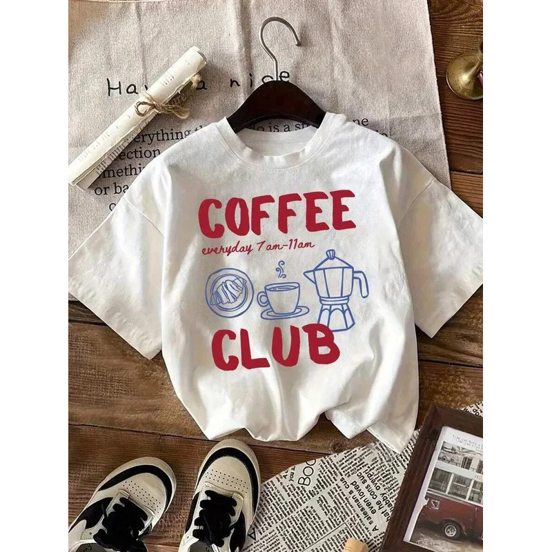 พร้อมส่ง ✅ เสื้อยืดผู้หญิงลายพิมพ์ Creative Coffee Club Everyday 7Am 11Am เสื้อยืดผู้หญิงที่สามารถจั