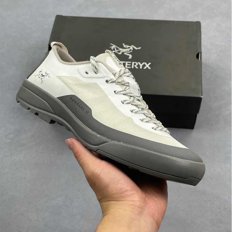 39-45 ขนาดใหญ่ Arcteryx KONSEAL LT W คลาสสิก All-Match รองเท้าลําลองผู้ชายผู้หญิงสไตล์เดียวกันแฟชั่น