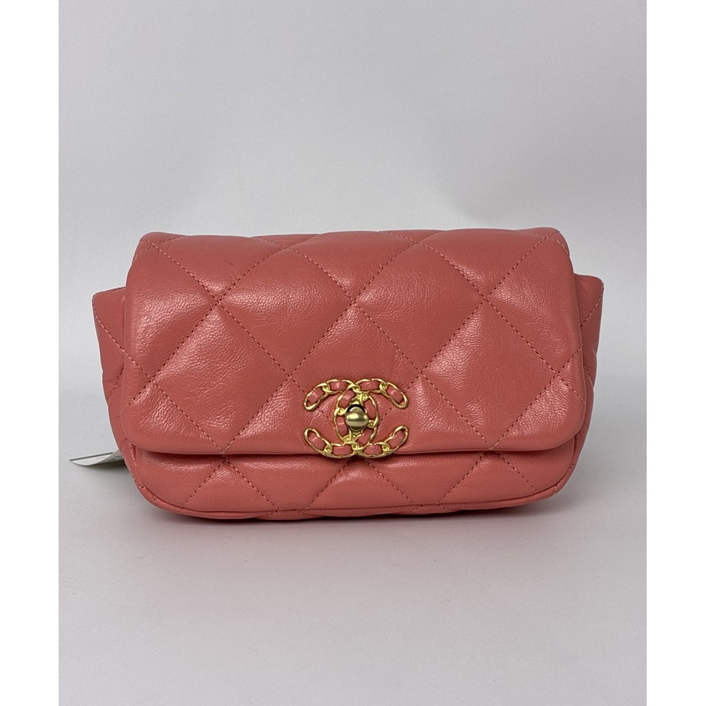 CHANEL กระเป๋าสะพาย Shoulder bags ผู้หญิง