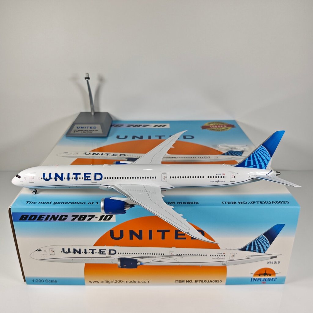 Inflight 1: 200 United Airlines B787-10 N14019 เครื่องบินโมเดลโลหะผสม