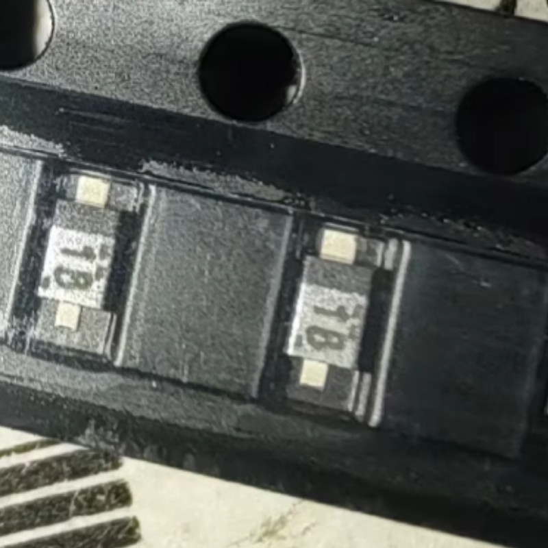 50PCS MA111- (TX) MA111-TX 1B SOD-323 08805 สวิทช์ไดโอด 100mA 80V