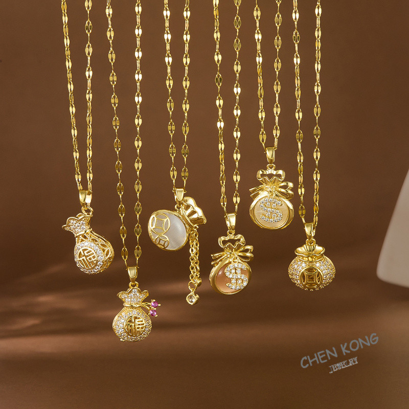 สร้อยคอมุกคล้องคางแบบเรียบ มีลายเซ็นทองคำพลาทติเต็ด 18K และหัวจี้เงิน