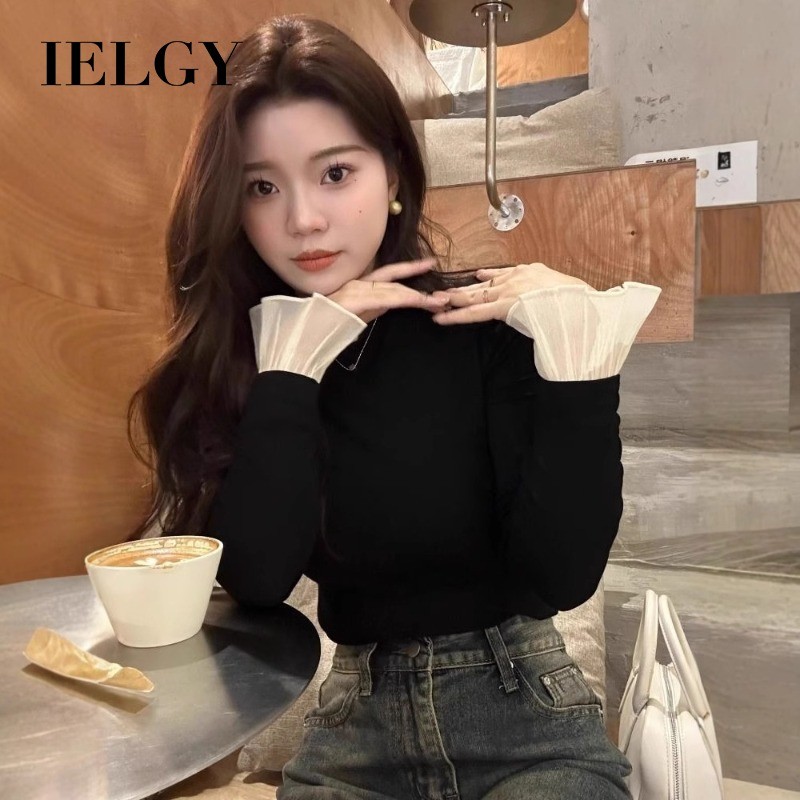 เสื้อเชิ้ตคอสูงครึ่งสีดำ กับเสื้อแขนบานสีตัดกัน สำหรับผู้หญิง