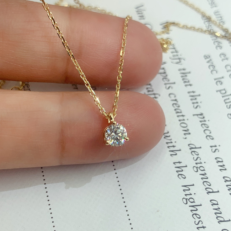 สร้อยคอเพชรการเพาะปลูกเพชรประดิษฐ์ CVD ห้องปฏิบัติการเพชรสังเคราะห์ 18K ทองคําขาว Simple Three-Claw 