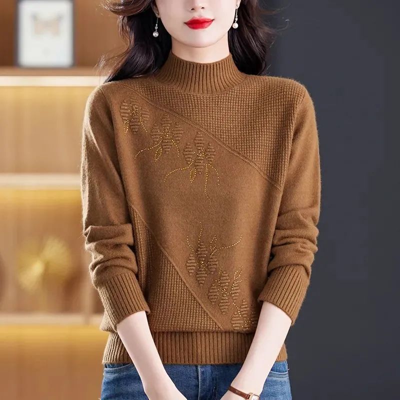 เสื้อไหมพรมสุภาพสตรีแบบครึ่งคอเต่า Jacquard สไตล์ High-End เหมาะกับฤดูหนาว ออกแบบให้แม่และคนวัยกลางๆ ดูสาวขึ้น