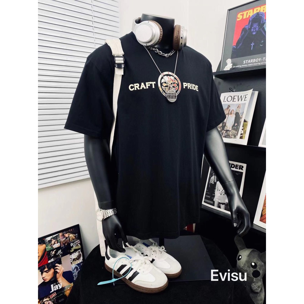 EVISU/God of Fortune 2026 ต้นฤดูใบไม้ผลิสไตล์ใหม่เสื้อยืดแขนสั้นผู้ชายสไตล์ผู้หญิงคู่รอบคอ SLIM-FIT 