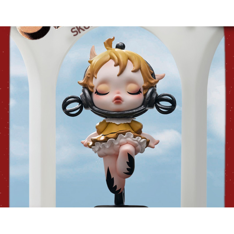 [ราคากิจกรรมร้านค้าใหม่] POPMART SKULLPANDA Comic Photo Collection Series SP12 Generation Mystery Box Figure Clear Box ยืนยันรุ่น