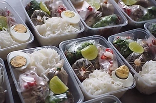 (ยกลัง 300 ใบ) กล่องข้าวพลาสติก 1 ช่อง รุ่น 500, S500, 650, S650, 750, S750, 1000 และ S1000 สีใสและสีดำ