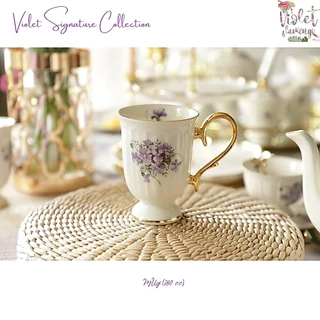 Violet Flamingo แก้ว Mug มือจับทอง 260ML แก้วกาแฟลายดอกไม้สีม่วง รุ่น Violet Signature **เฉพาะแก้ว ไม่รวมจานรอง**