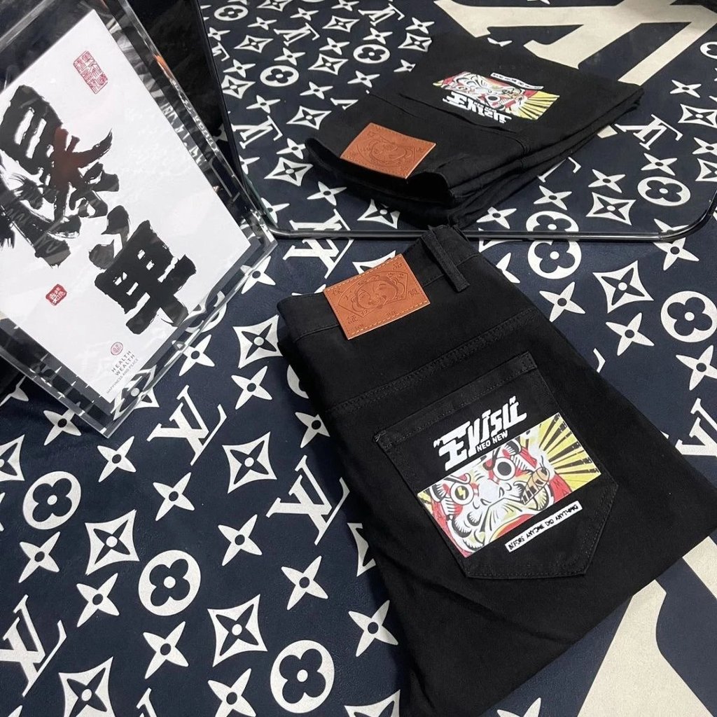 ((อย่ารับตัก) กวางโจวเทพเจ้าแห่งโชคลาภ EVISU สไตล์ใหม่สไตล์อเมริกันสลิมฟิตสตรีทสวมพิมพ์กางเกงยีนส์สก