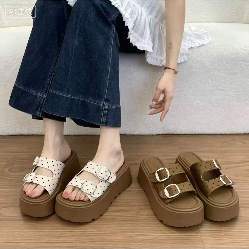 One for all พร้อมส่งจากไทย TX847(แปดสี่เจ็ด) รองเท้าเเตะสวมแพลตฟอร์มลายจุด ส้นหนา7CM กันลื่น ใส่สบาย สำหรับผู้หญิง