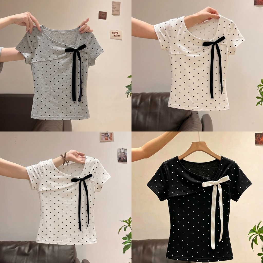 Bella Shop พร้อมส่ง เสื้อยืดผู้หญิง เสื้อท่อนบนลายจุดแขนสั้น ดีไซน์คอเบี้ยวผูกโบว์ ทรงสวย แฟชั่นสไตล์เกาหลี หลายสี