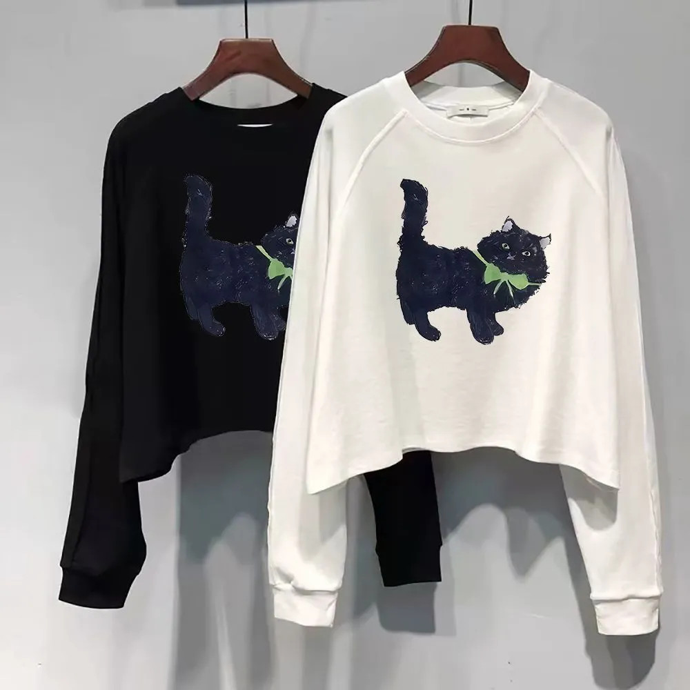 เสื้อยืดแขนยาวสำหรับผู้หญิง แบบหลวม สไตล์ฤดูใบไม้ร่วง พิมพ์ลาย ผ้าฝ้ายใส่สบาย