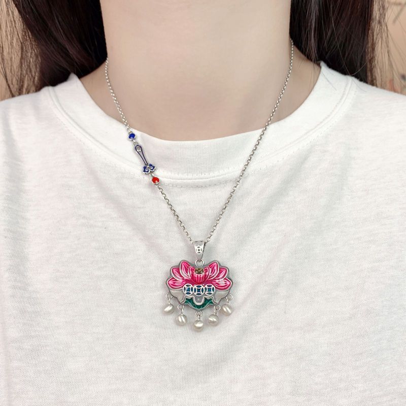 UIs925 เงินสเตอร์ลิงสีชมพู Lotus พู่สร้อยคอหญิง Clavicle Chain สไตล์ชาติพันธุ์ Burnt Blue Craft จี้ส