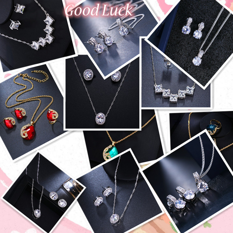 AMC ชุดเครื่องประดับ 5 ชิ้น สำหรับทั้งผู้ชายและผู้หญิง เครื่องประดับพร้อมสร้อยคอมากมาย