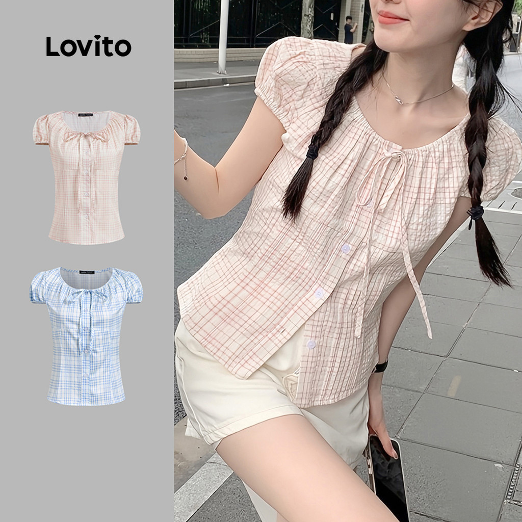 Lovito เสื้อเบลาส์ลำลองสำหรับฤดูร้อน/ฤดูใบไม้ผลิ ช่วงคริสต์มาส ผูกเชือกจีบ เสื้อเบลาส์สำหรับผู้หญิง 