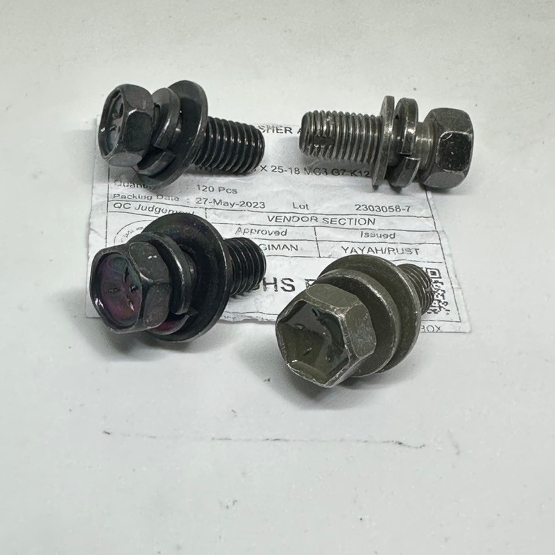 14 แหวน Dabel Bolts M10 Original Toyota Fortuner Seat Bolts ขายส่ง