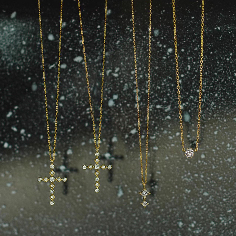 S925 เงิน Moissanite Cross สร้อยคอเพชรเต็มรูปแบบ Strobe D สี Moissanite Cross Clavicle Chain Commute