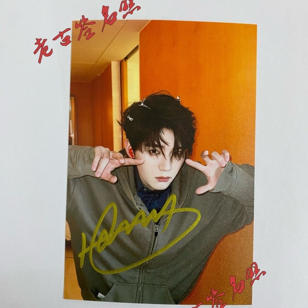 Zhou Yiran ลายเซ็นใบอนุญาตลายเซ็น Zhou Yiran ลายเซ็น Zhou Yiran ลายเซ็น Zhou Yiran Fidelity สินค้าลา