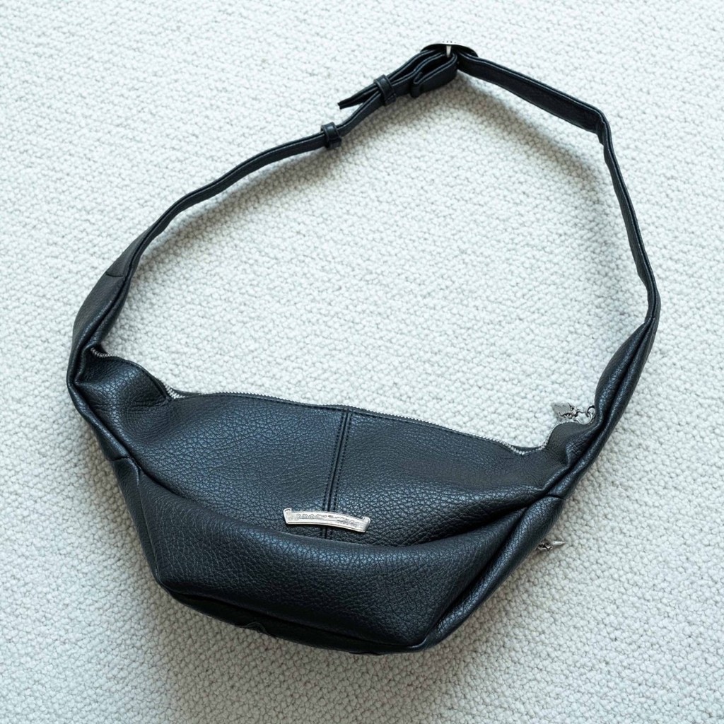 MNT0 Ch * me Hrs * Lychee Grain Cowhide กระเป๋าคาดเอวกระเป๋าสะพายข้างลําลองสไตล์ Unisex