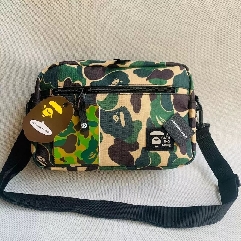 นิตยสารญี่ปุ่น Appendix Bag Ape-Man Street Wear One-Shoulder Casual Messenger Bag Camouflage Ape-Man