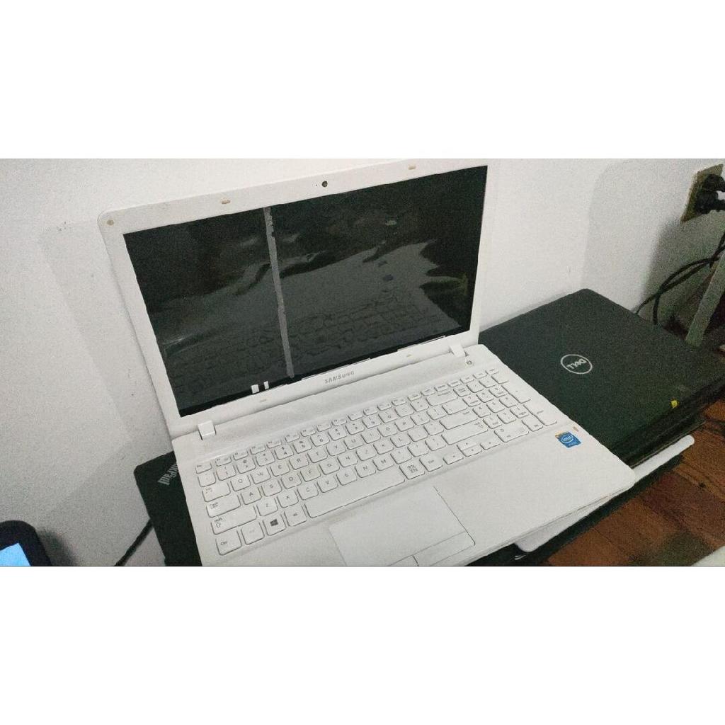 SAMSUNG SAMSUNG NP270E5G 270E5J 270E5R 270E5U ABCD Case คีย์บอร์ดฝาหลังกรณี