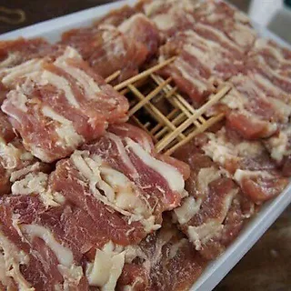 กล่องเก็บหมูปิ้ง กล่องใส่อาหาร กล่องใส่หมูปิ้ง ใบละ 70 บาท
