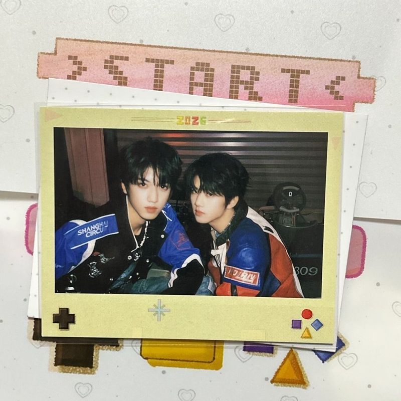 TF Family รุ่นที่สี่ 2026 ปฏิทินตั้งโต๊ะ Double Polaroid ผูก TF Family สินค้า