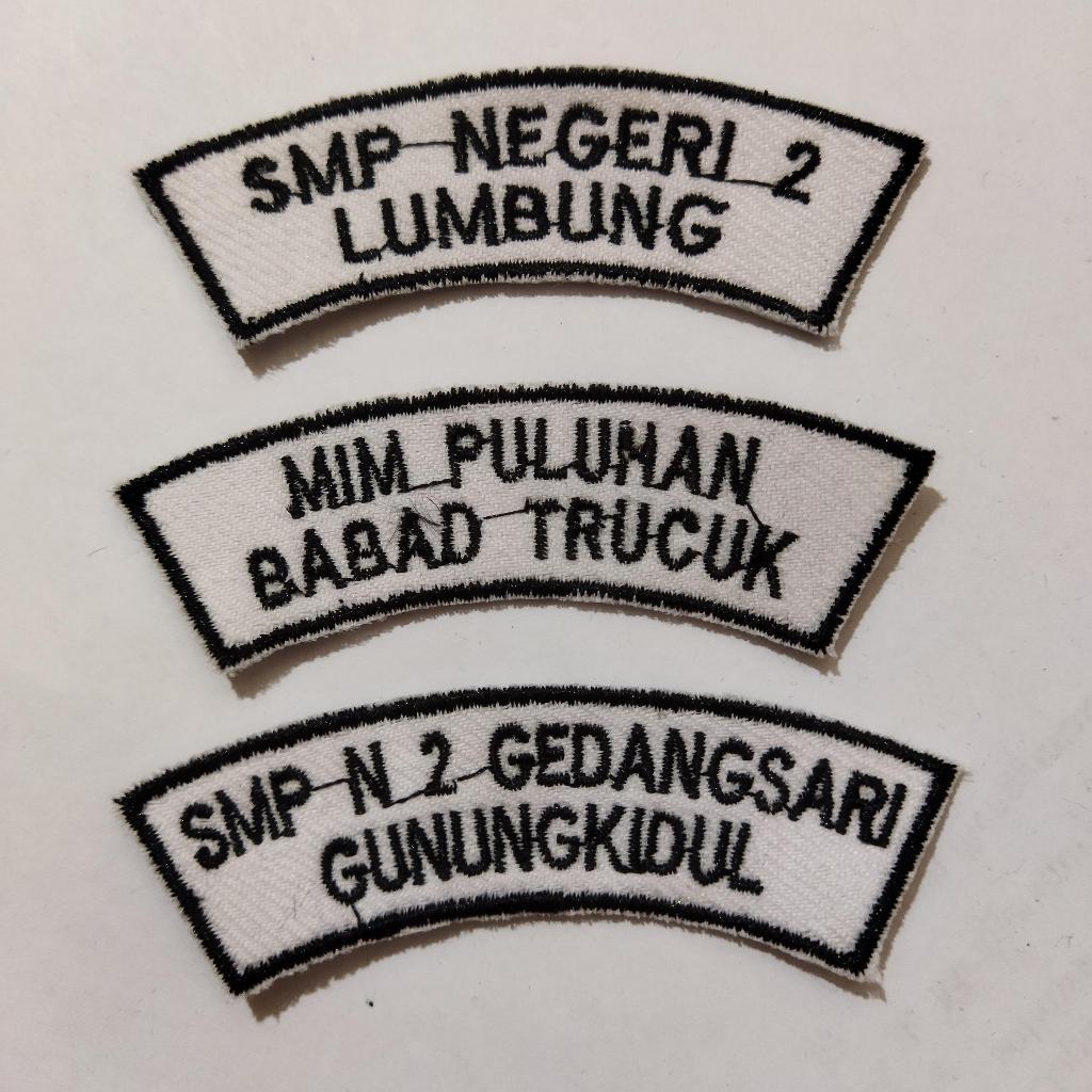 School Location เย็บปักถักร้อย Bet ขนาด 8x2.8 CM เย็บปักถักร้อยคอมพิวเตอร์เรียบร้อยมีให้เลือกหลายสีส