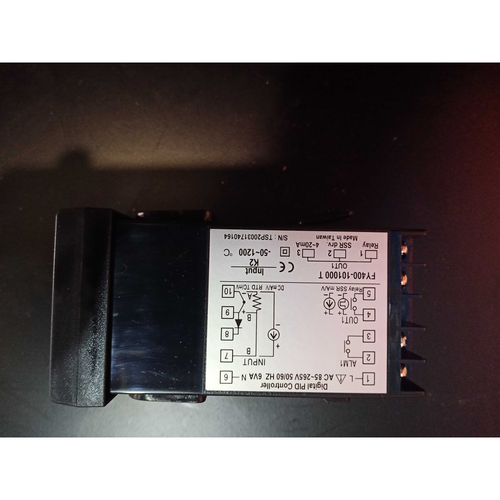 FY400 TAIE FY400-101000 Taiyi Thermostat Instrument ตัวแทน Huadong ของแท้ดั้งเดิม