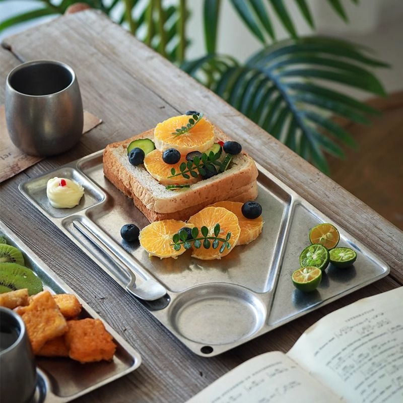 Retro ถาดรับประทานอาหาร 304 ถาดสแตนเลส Cafe ถาดขนมรูปสี่เหลี่ยมผืนผ้า High-Appearance ช่องแผ่น JZ2O