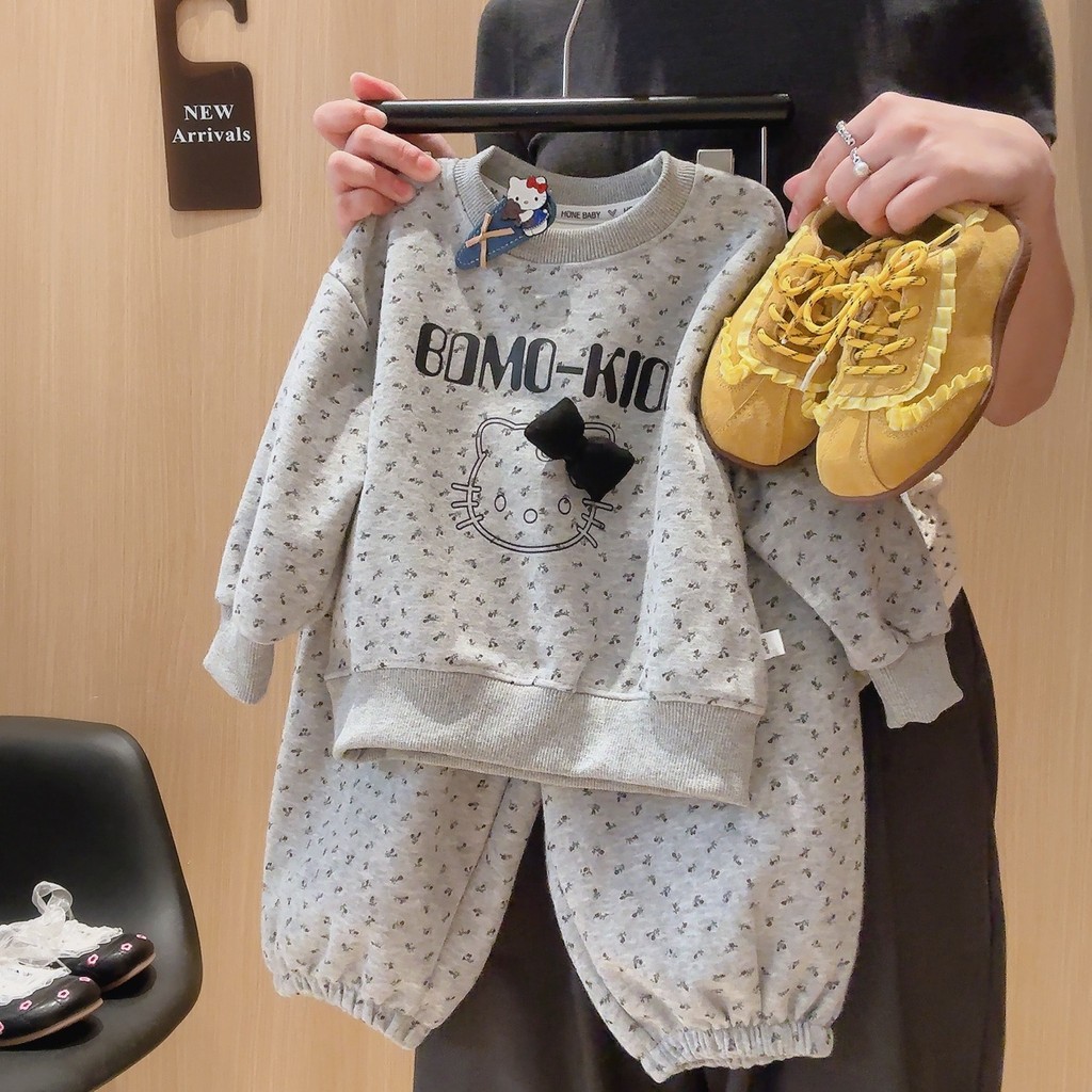 [RJ] 80-160ซม ฤดูใบไม้ผลิฤดูใบไม้ร่วงสไตล์ใหม่ชุดเสื้อกันหนาวเด็กน่ารักเสื้อสเวตเตอร์เด็กผู้หญิงเกาหลีรุ่นด้านนอกสวมเสื้อก