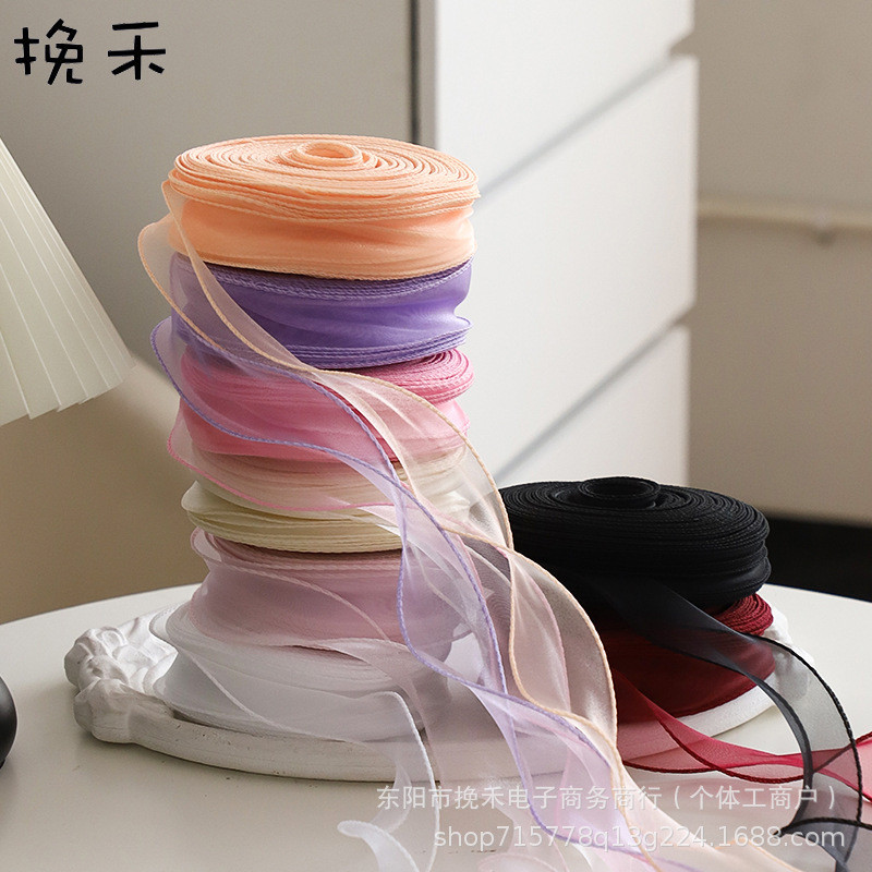 ริบบิ้น 4 cm ริบบิ้นผ้า 4 cm ว่านเหอ ริบบิ้นหางปลา มีดอกไม้ ผ้ากอซแฮนด์เมด สำหรับทำโบว์และช่อดอกไม้