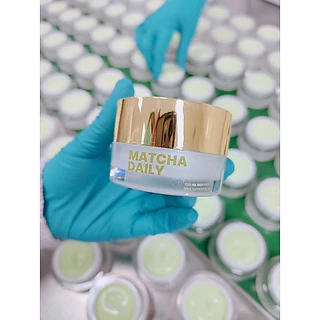 สินค้าพร้อมส่ง |ไนท์ครีมชาเขียว green tea night ครีมหน้าเด็กสูตรใหม่ up skin napat skin ขนาด 10กรัม ขนาด15กรัม