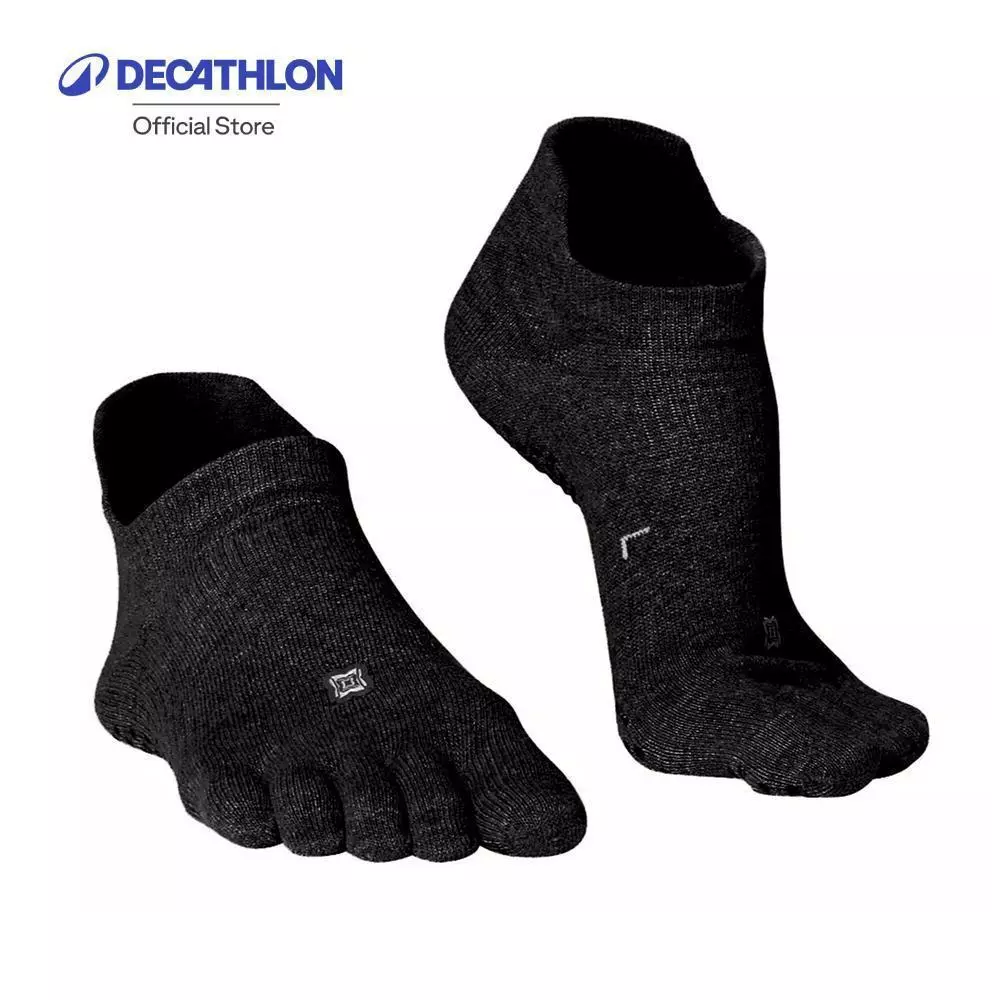 Decathlon Non-Slip Yoga Toe Socks ถุงเท้ากันลื่นแบบมีนิ้วสำหรับโยคะทั่วไป - Black